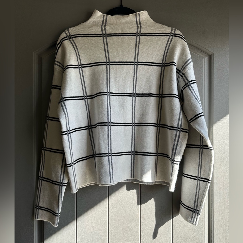 Super soft sweater. Size L NWT White with black and gray stripes